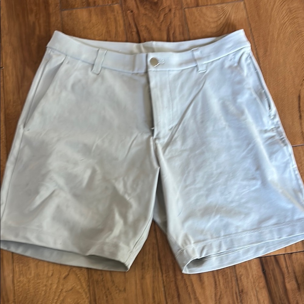 Lululemon ABC CLASSIC FIT SHORT 9” color trench